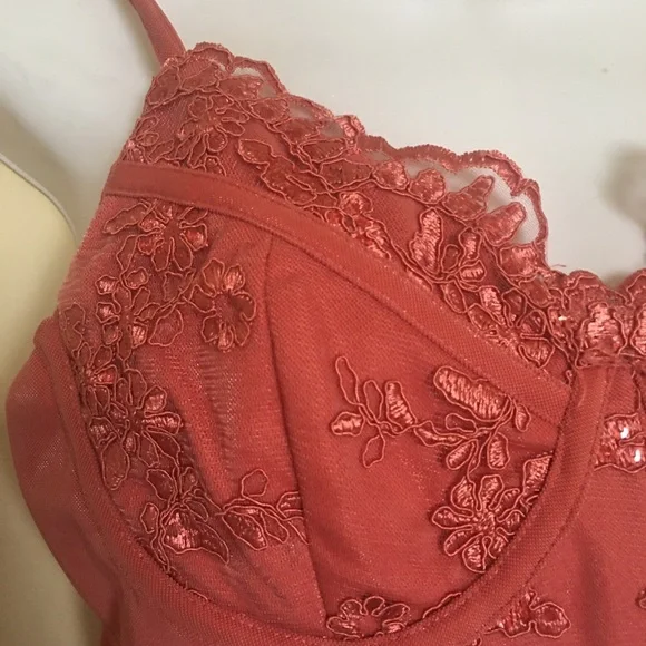 Elegent Slip Dress Women Dress - Picture 7 of 14